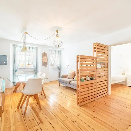Guestready - Sunny Family Duplex In Anjos * Лиссабон