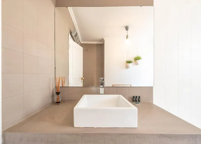 Guestready - Sunny Family Duplex In Anjos * リスボン