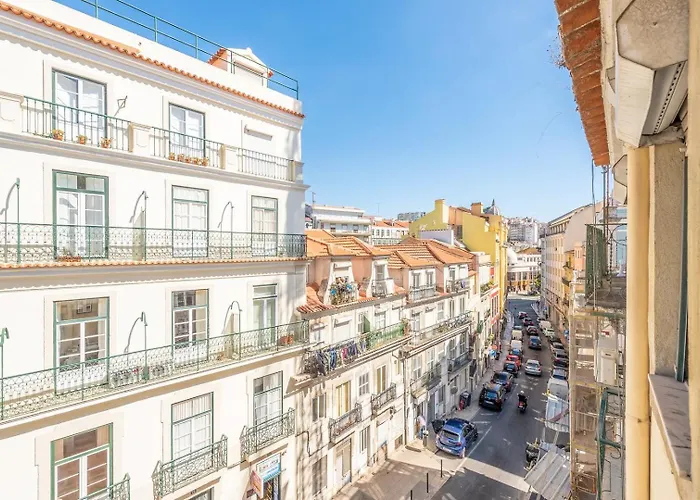 Guestready - Sunny Family Duplex In Anjos Lägenhet *